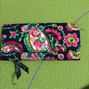 Vera bradley wallet